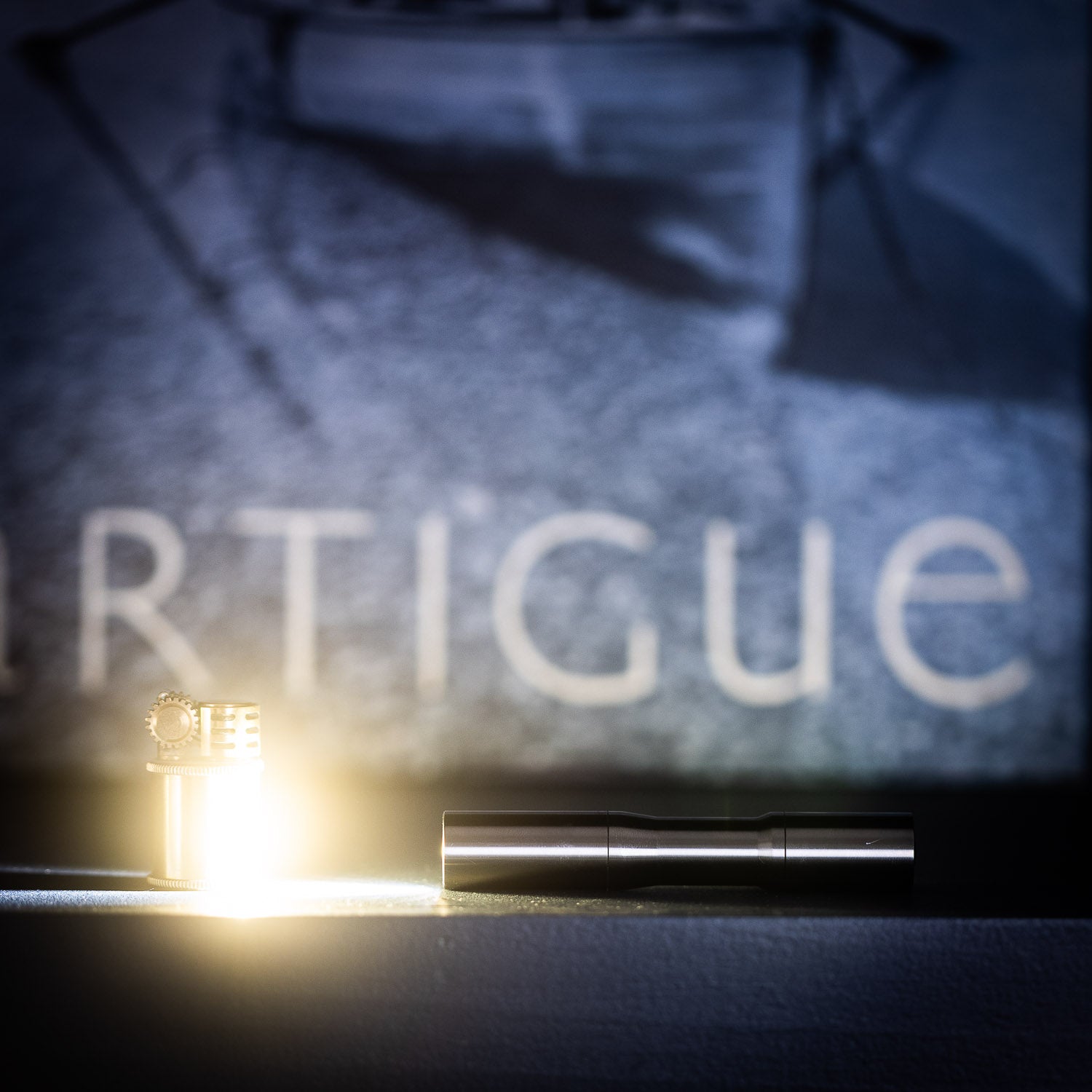 CWF Custom Micro Click Flashlight - Titanium (XPL) - Flashlight | Last Manner