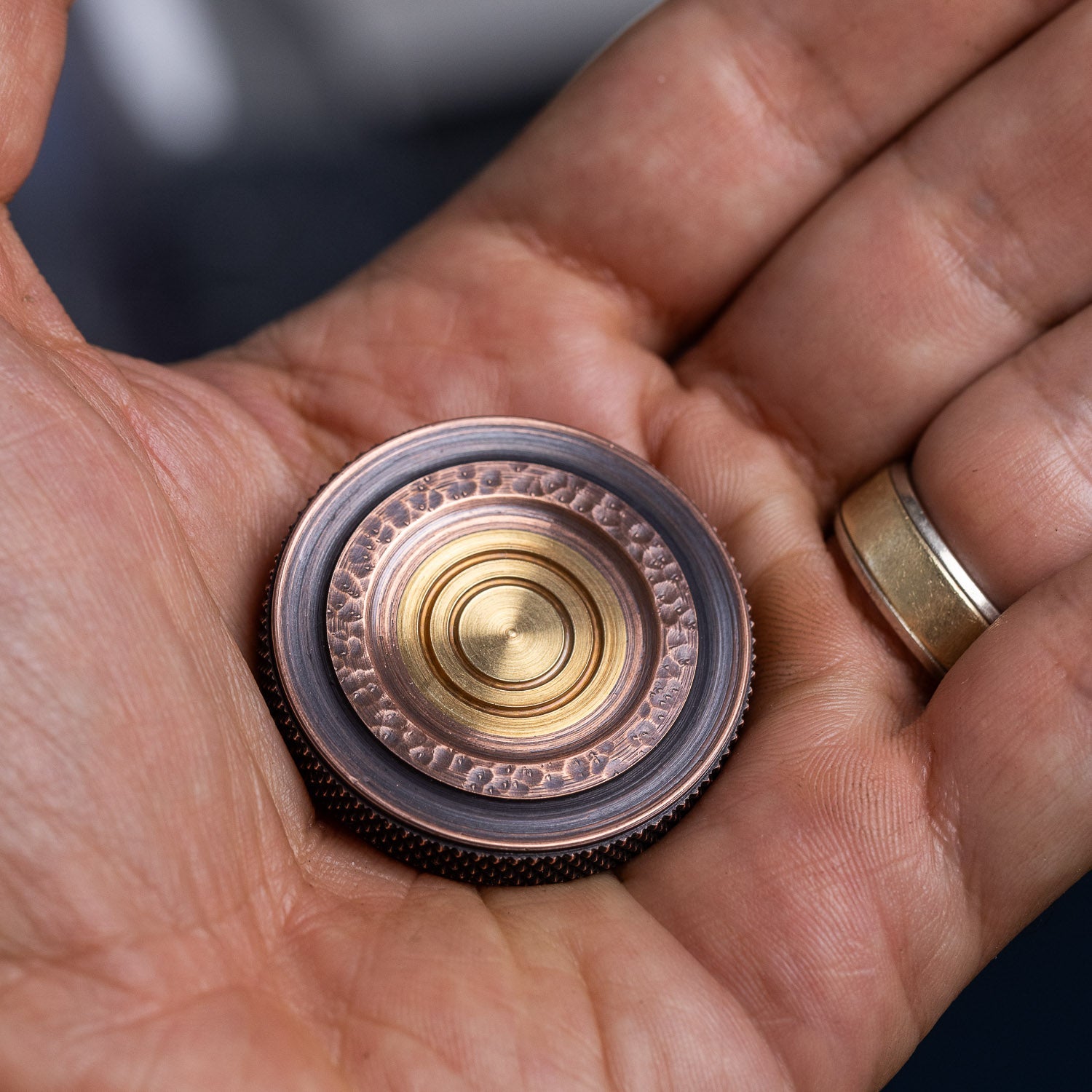 Fiddle Foundry Fiddle Coin - Tellurium Copper & Naval Brass - Spinning Top | Last Manner
