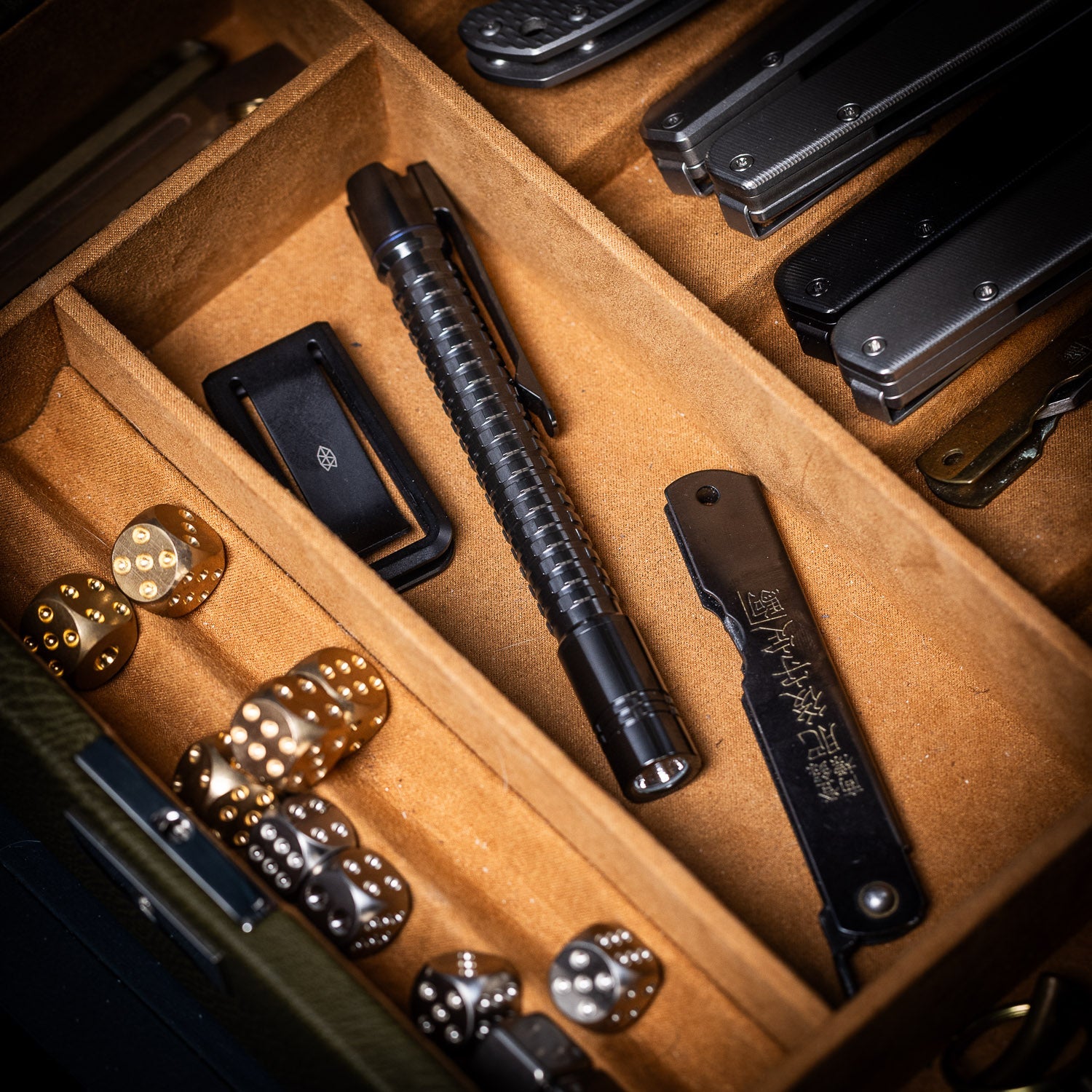 ReyLight Penlight Flashlight - Zirconium - Flashlight | Last Manner