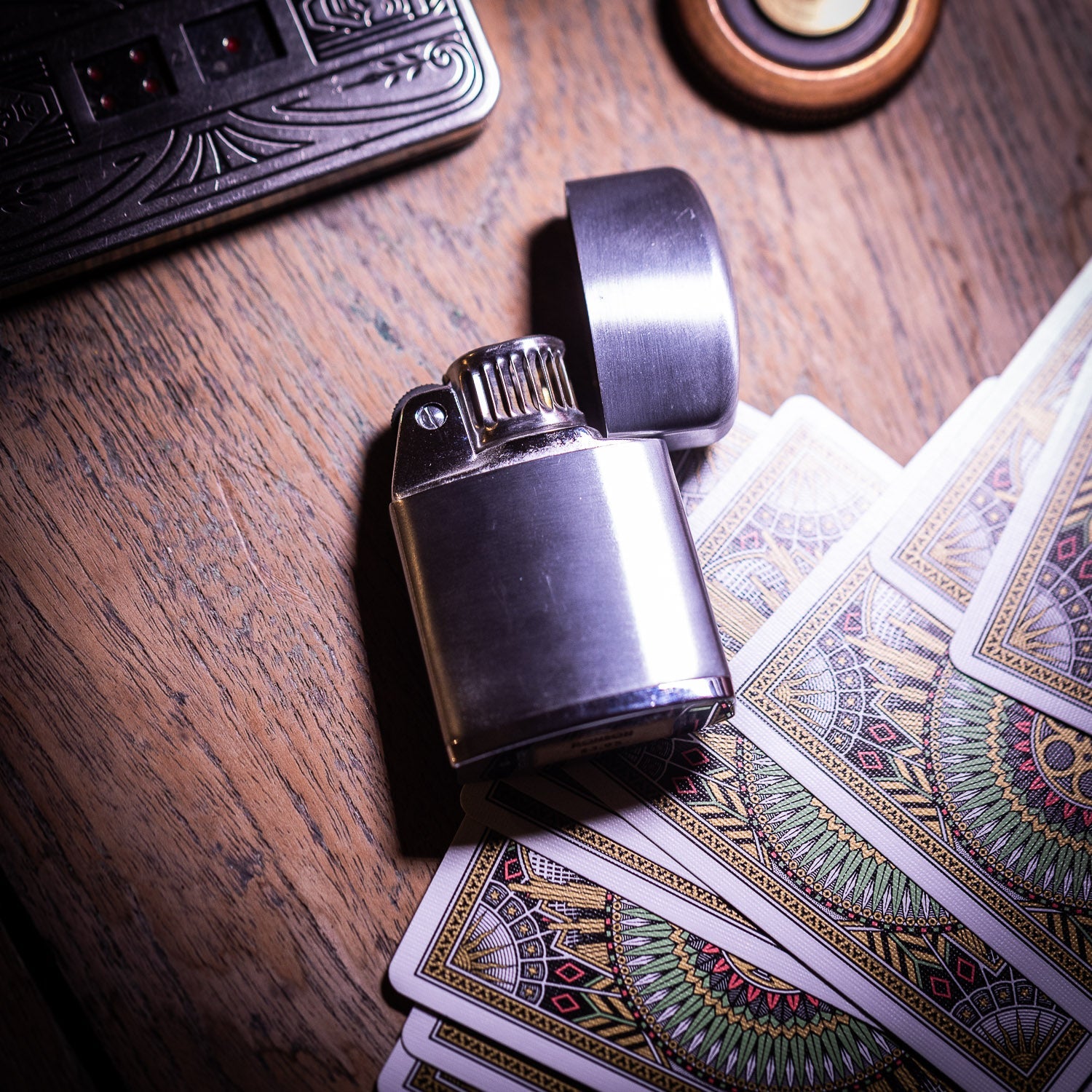 Ronson Vintage Windlite Lighter – Brushed Chrome with Chevron Lid - Lighter | Last Manner