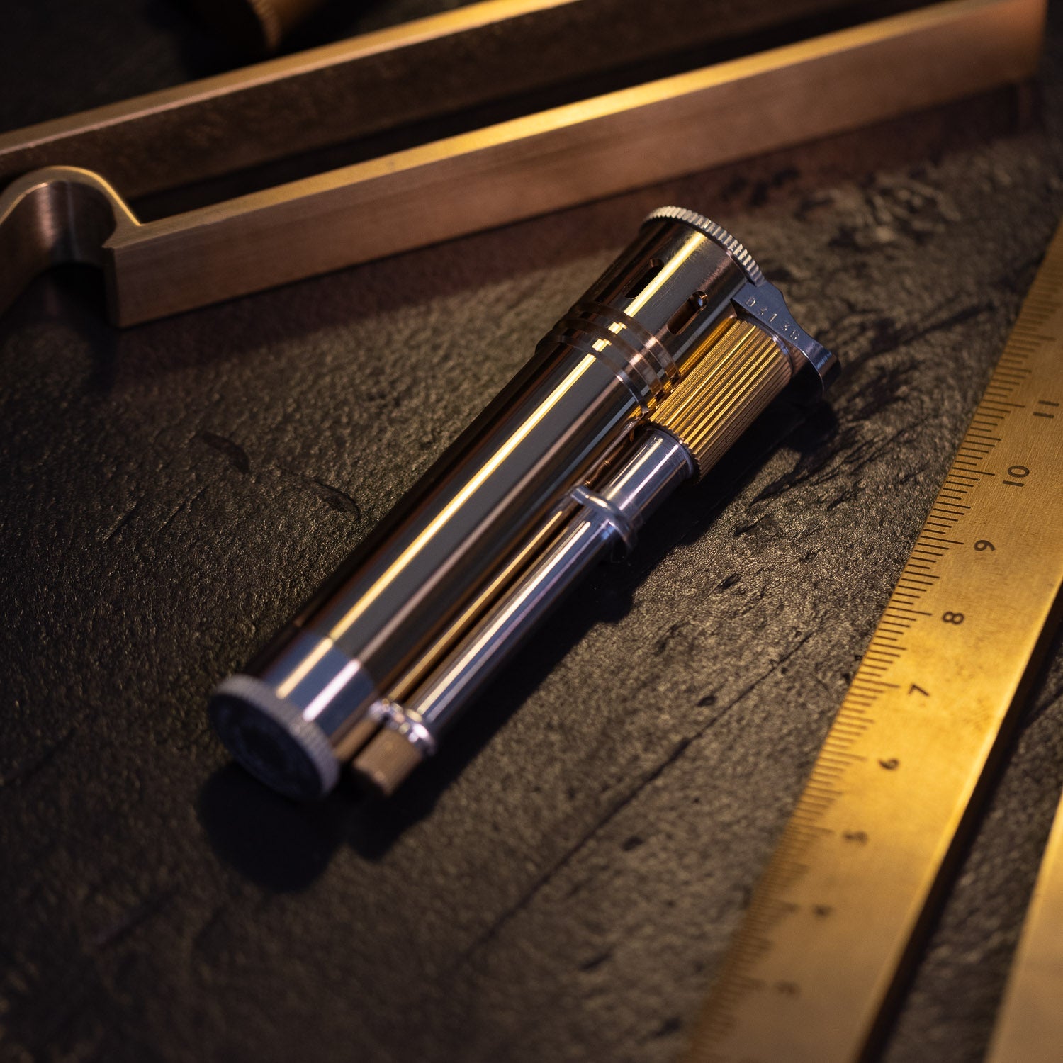 Tokyo Pipe Co Douglass Field S+ Lighter - Lighter | Last Manner