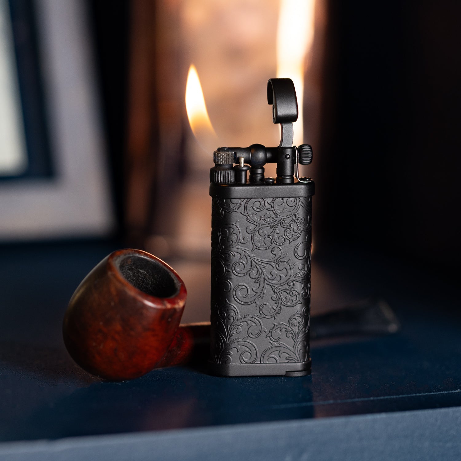 im corona Old Boy Lighter - Black Arabesque - Lighter | Last Manner