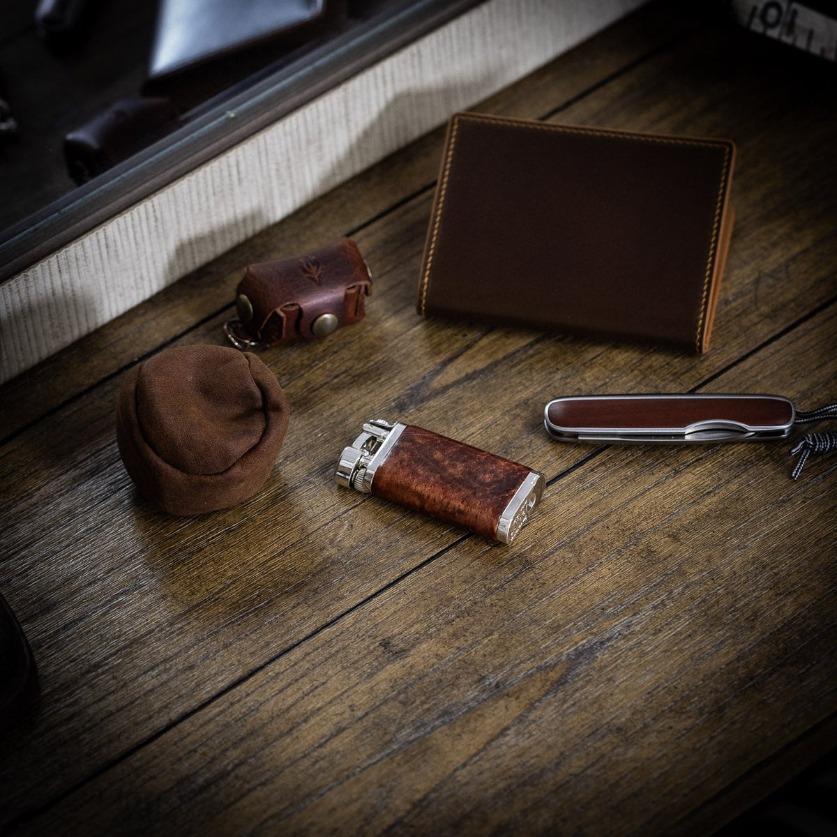 im corona Old Boy Lighter - Smooth Brown Briar - Lighter | Last Manner