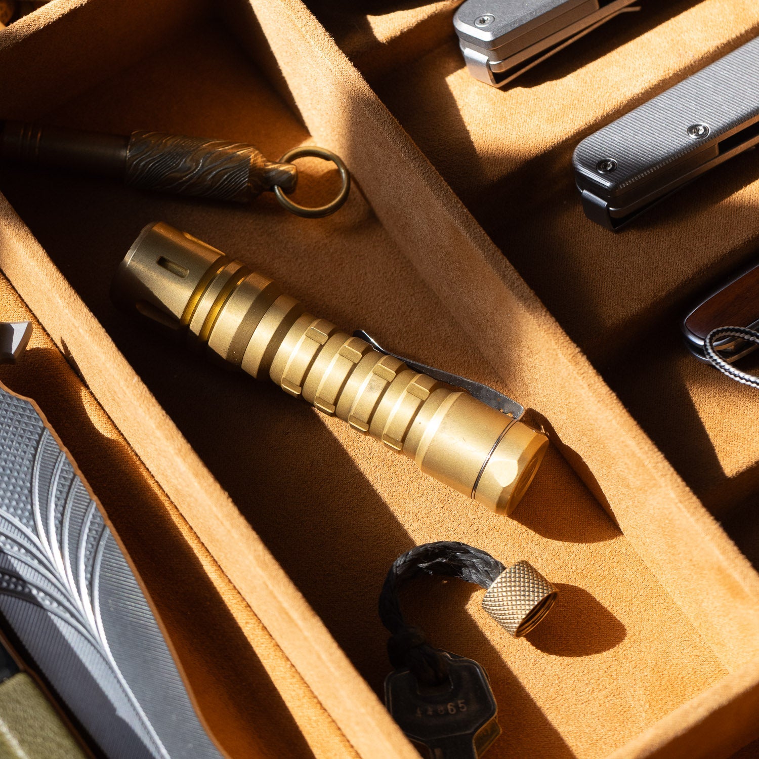 ReyLight LANapple Flashlight - Brass - Flashlight | Last Manner