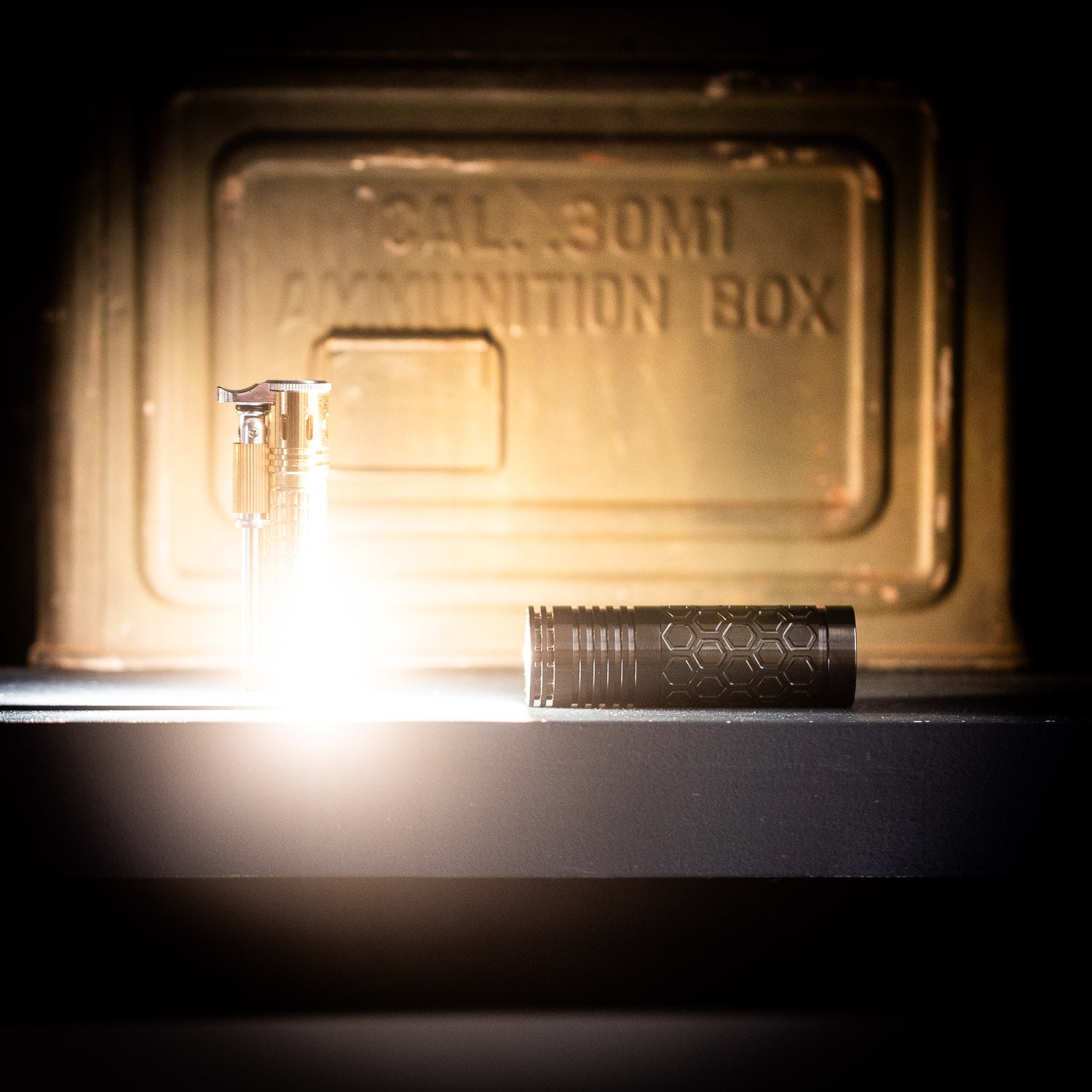 ReyLight Triple Dawn Flashlight - Zirconium