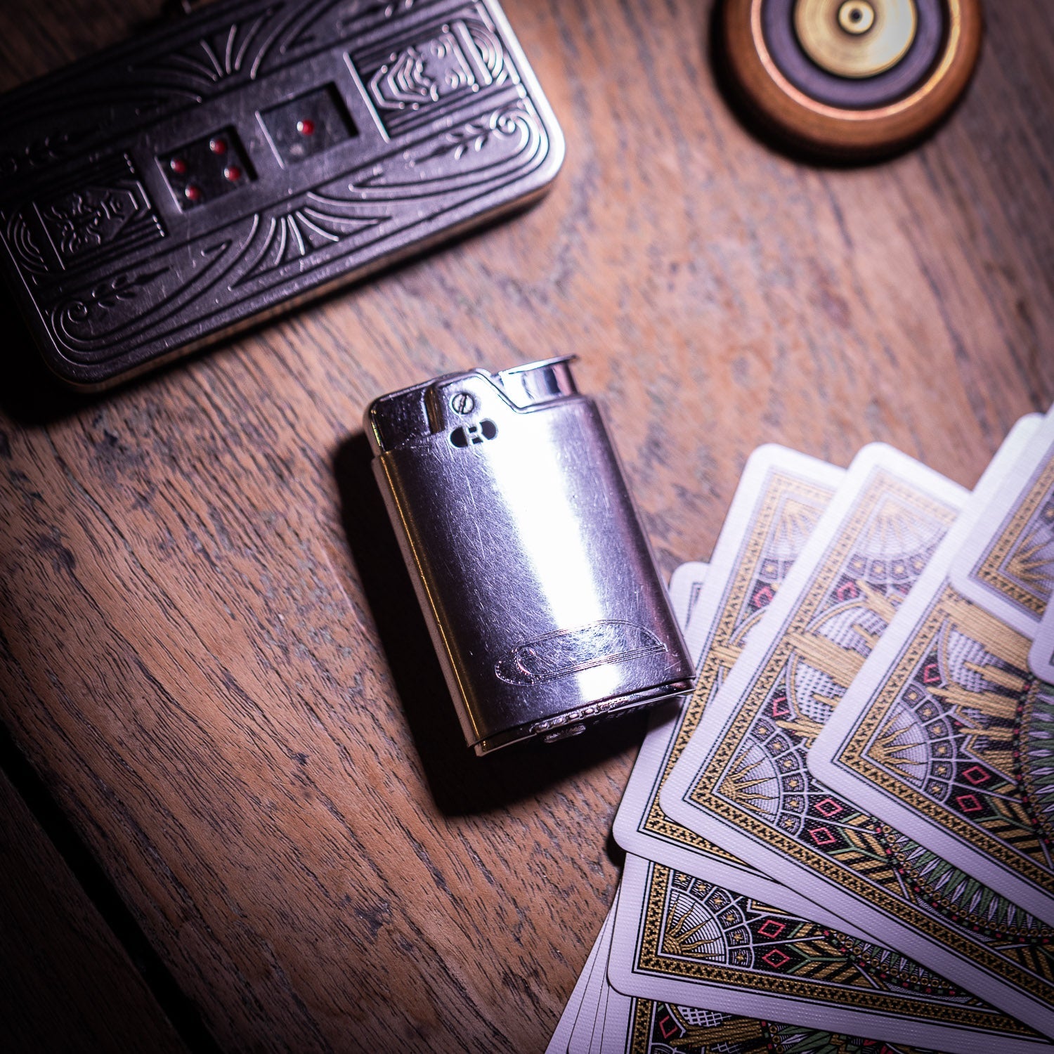 Ronson Vintage Capri Pocket Lighter with Scrollmark Logo - Lighter | Last Manner