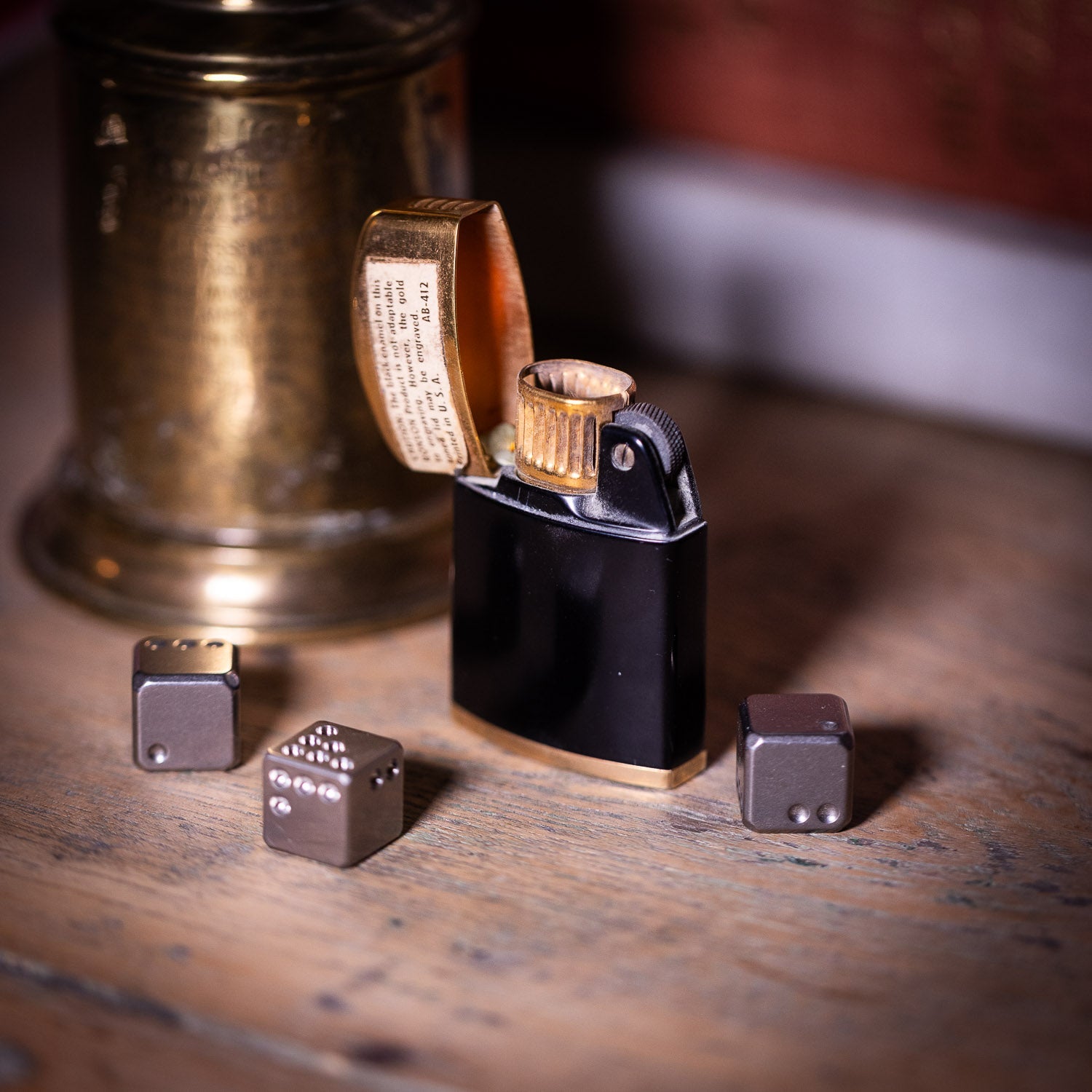 ロンソン　WINDLITE Vintage Ronson Windlite Lighter - Black & Gold