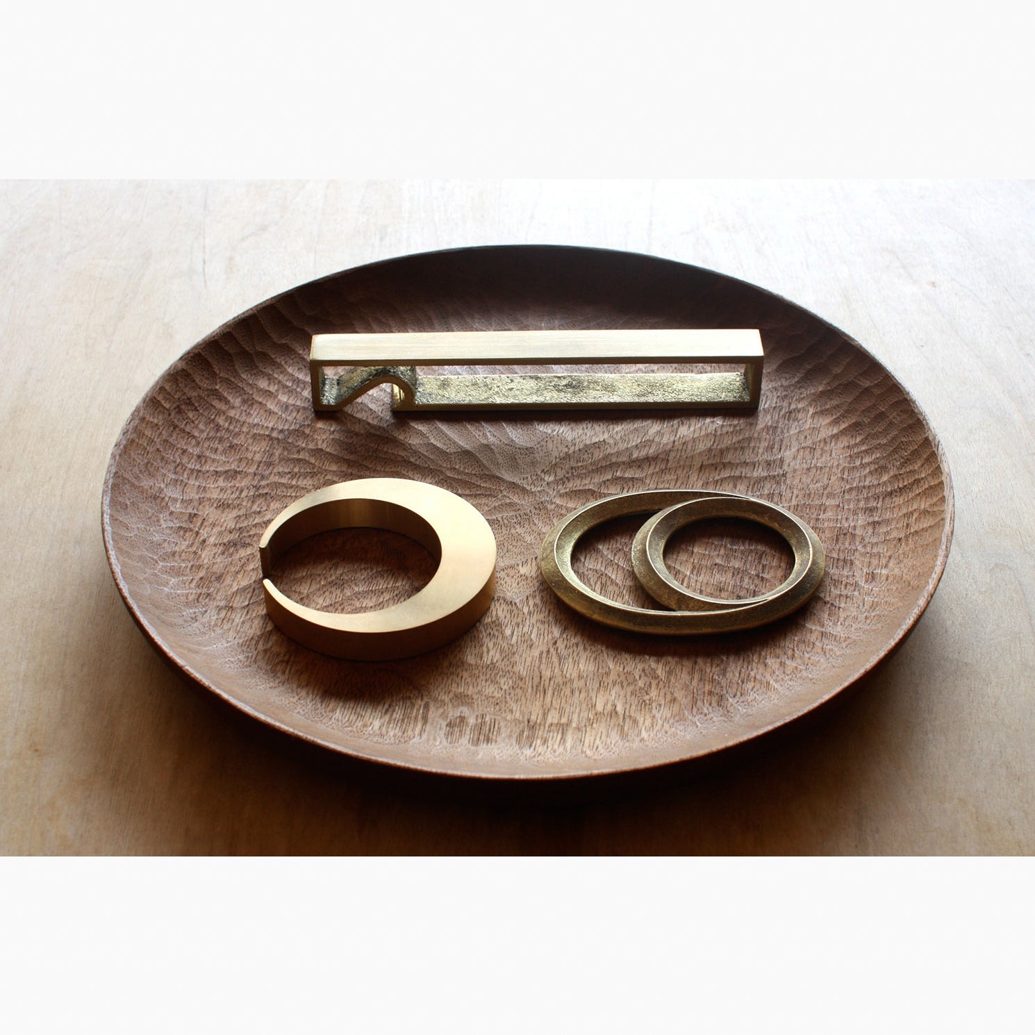 FUTAGAMI Bottle Opener Crescent - Brass - Bottle Opener | Last Manner